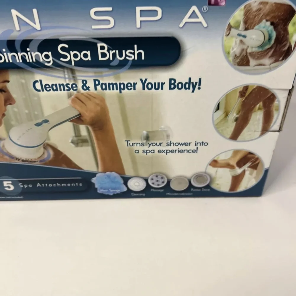 New in Box. SPIN SPA!! Spinning Spa Brush with 5 Attachments